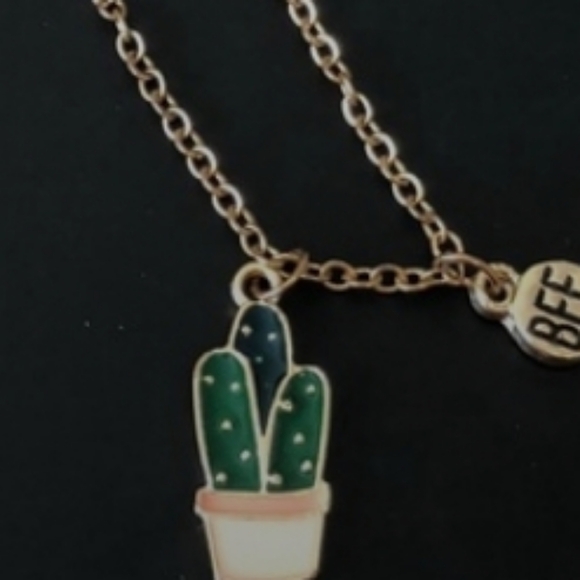 Todomoda Cactus Friendship Necklace 18" Chain NEW - Picture 2 of 7